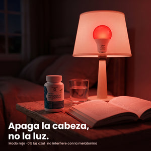 Apaga la cabeza, no la luz: velador con la ampolleta en modo rojo, magnesio y un libro