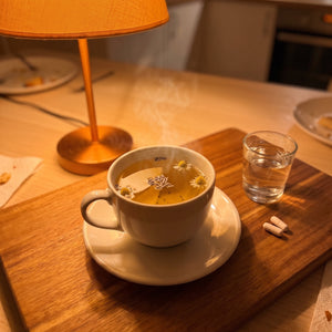 Después de comer: infusión de manzanilla y lavanda, agua y dos cápsulas de magnesio
